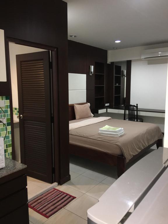 Eight Ville Bangkok Kültér fotó