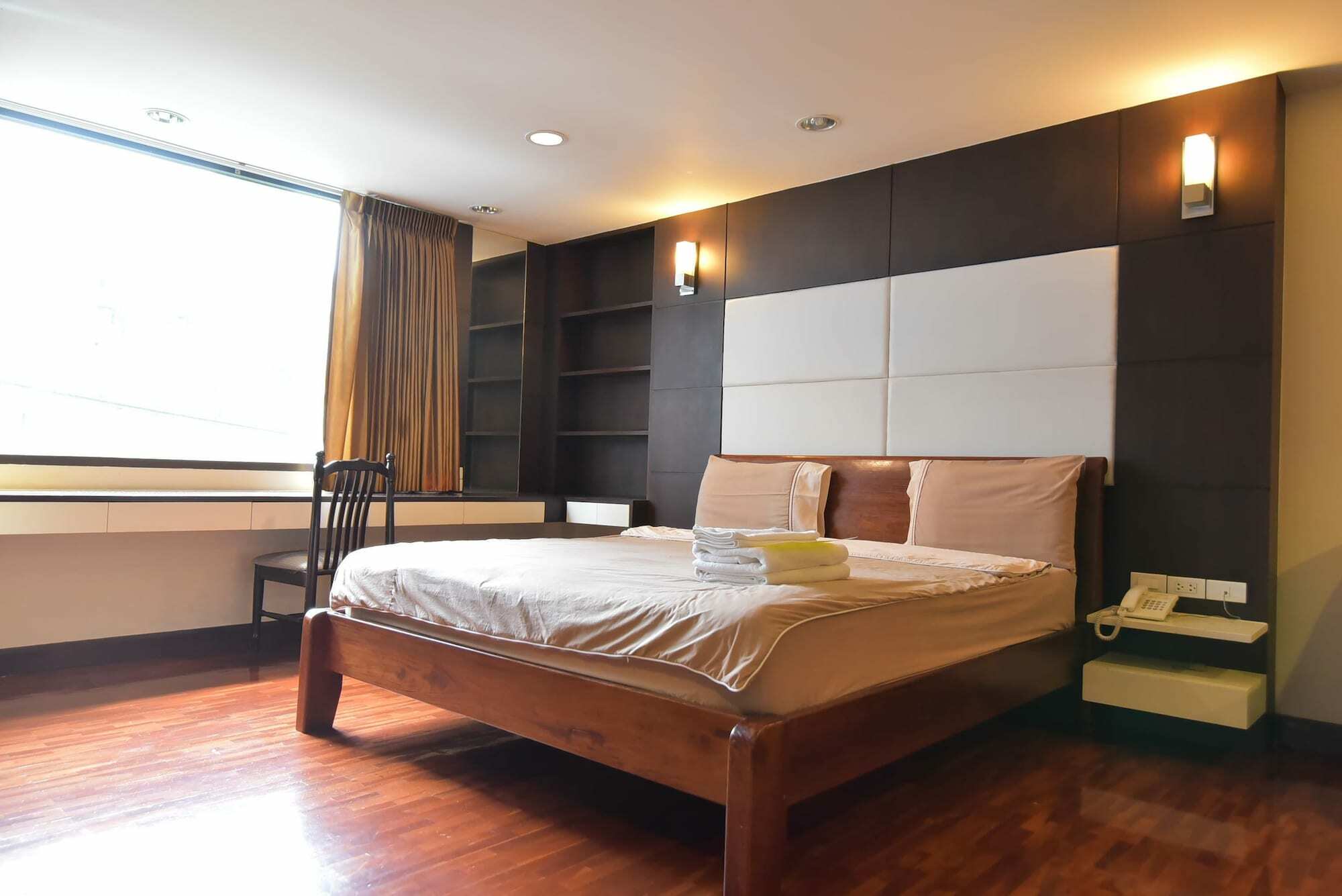 Eight Ville Bangkok Kültér fotó